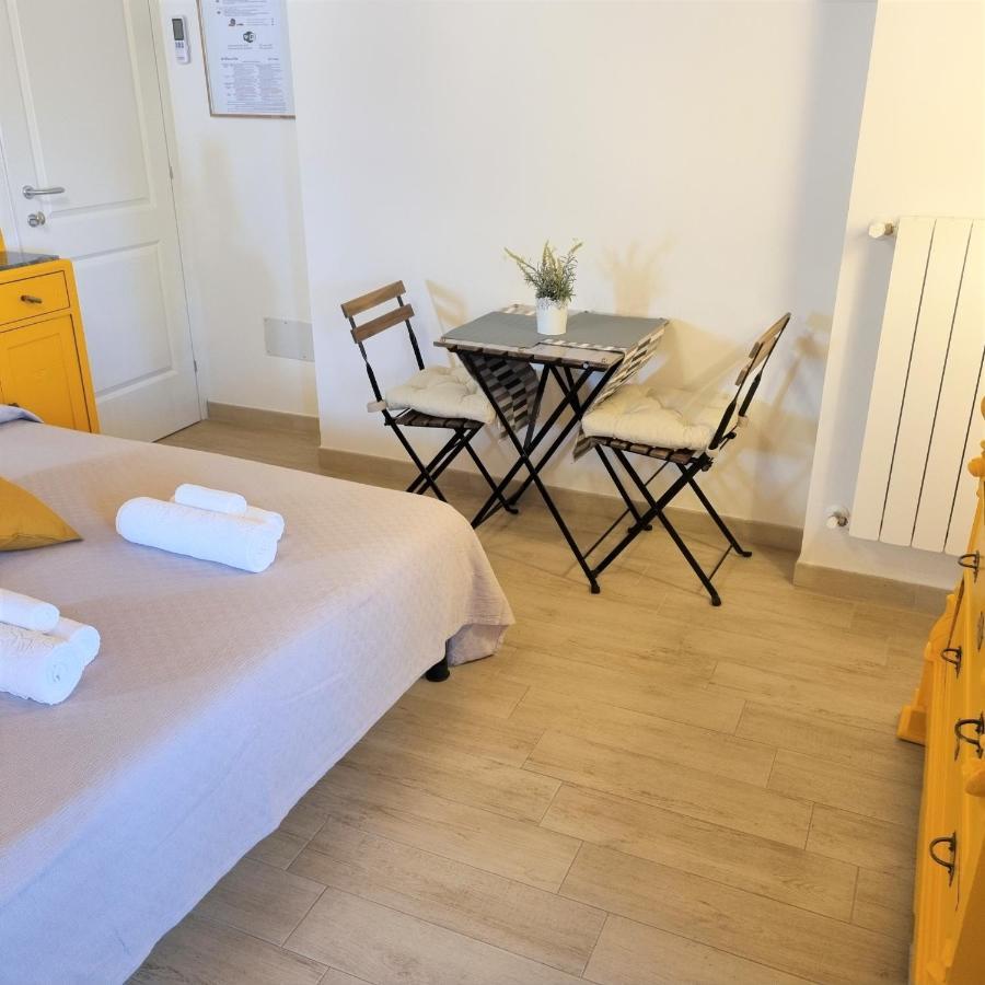 La Finestra Sul Colle Bed & Breakfast Parrana San Martino Exterior foto